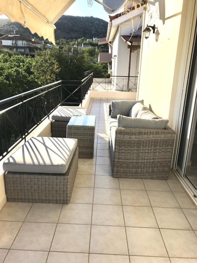 Beautiful Maisonette With A View To The Mountains And The Sea Agia Marina (Attica) Exterior foto