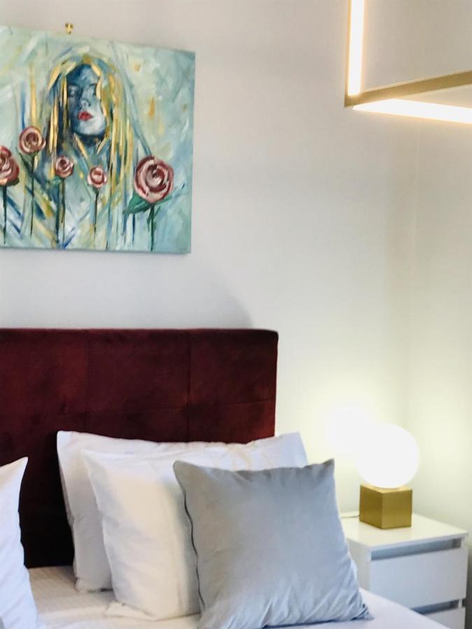 Beautiful Maisonette With A View To The Mountains And The Sea Agia Marina (Attica) Exterior foto
