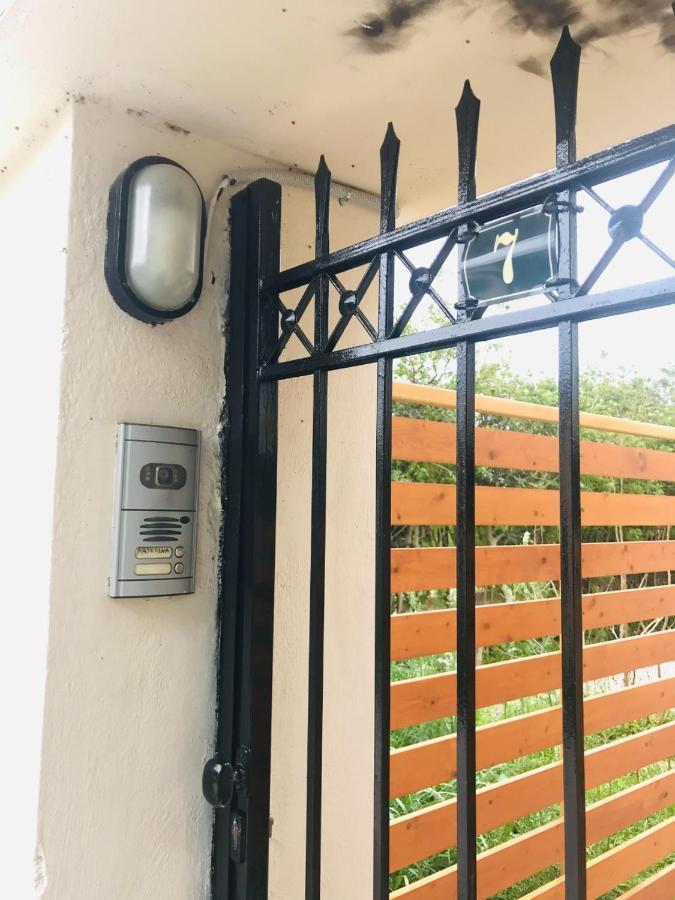 Beautiful Maisonette With A View To The Mountains And The Sea Agia Marina (Attica) Exterior foto