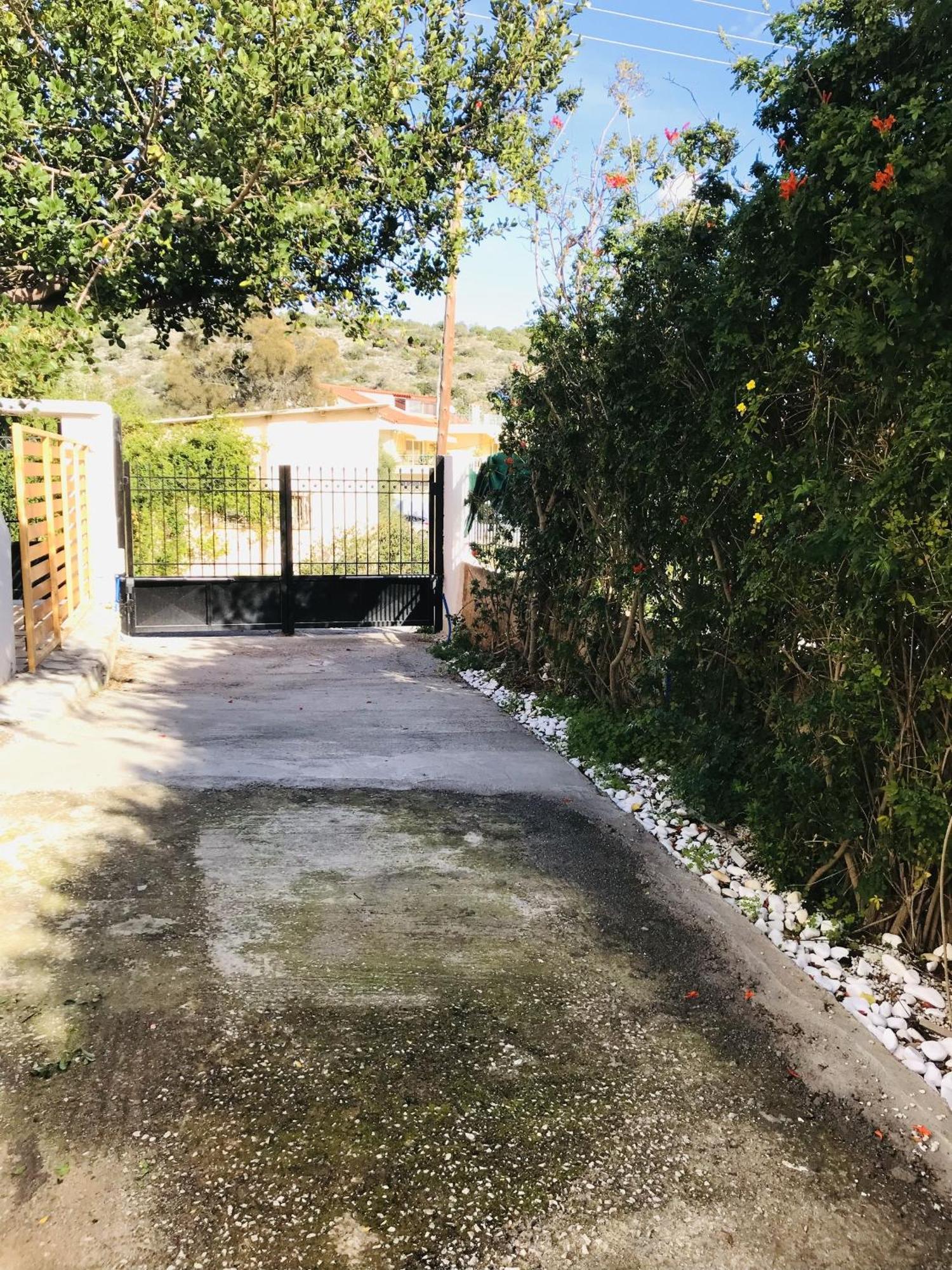 Beautiful Maisonette With A View To The Mountains And The Sea Agia Marina (Attica) Exterior foto